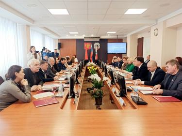 С открытым забралом, или Почему регистрацию проходят не все кандидаты в депутаты