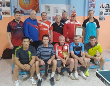 На двоих сто лет